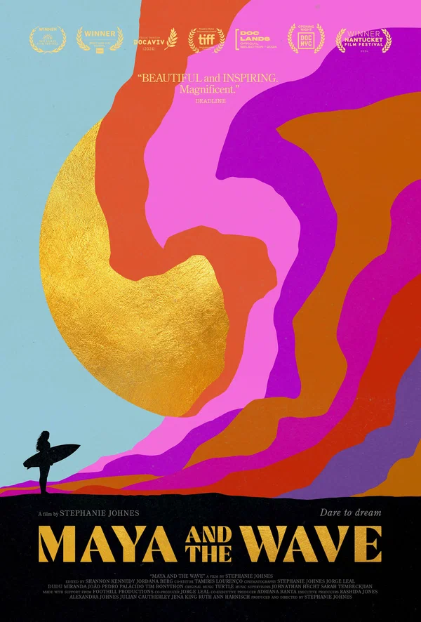 Постер: Maya and the Wave