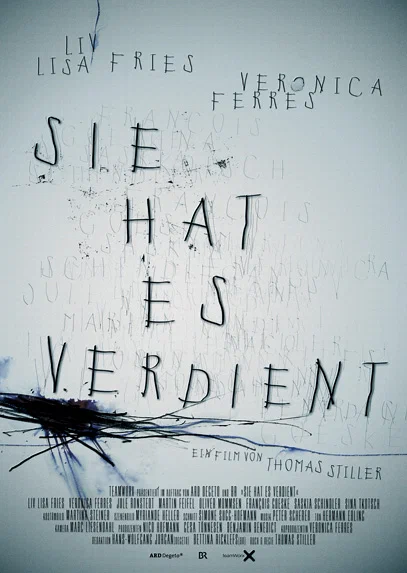 Постер: Sie hat es verdient