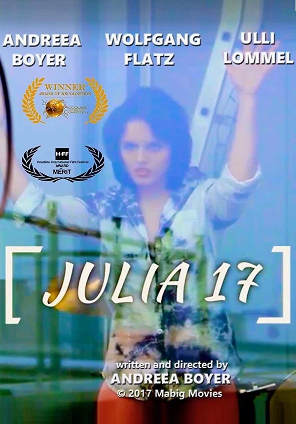 Постер: Julia 17