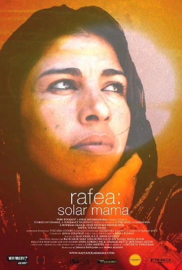 Постер: Rafea: Solar Mama