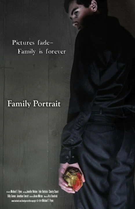 Постер: Family Portrait