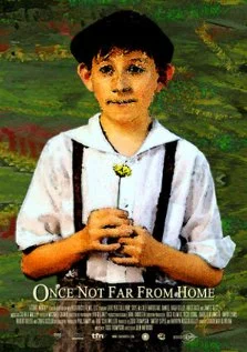 Постер: Недалеко от дома