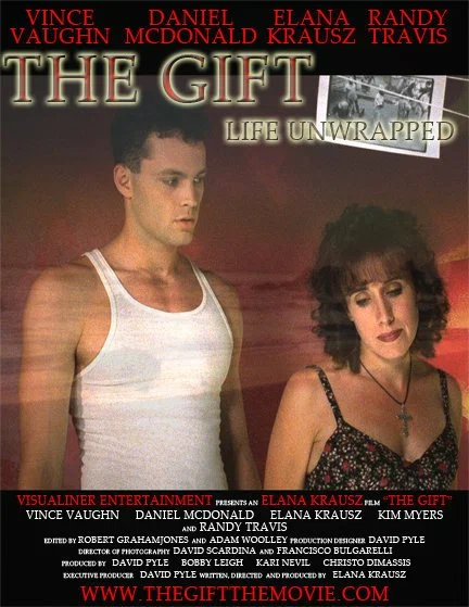 Постер: The Gift: Life Unwrapped