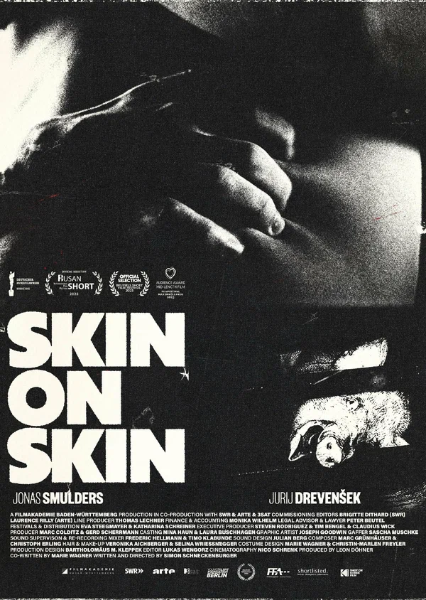 Постер: Skin on Skin