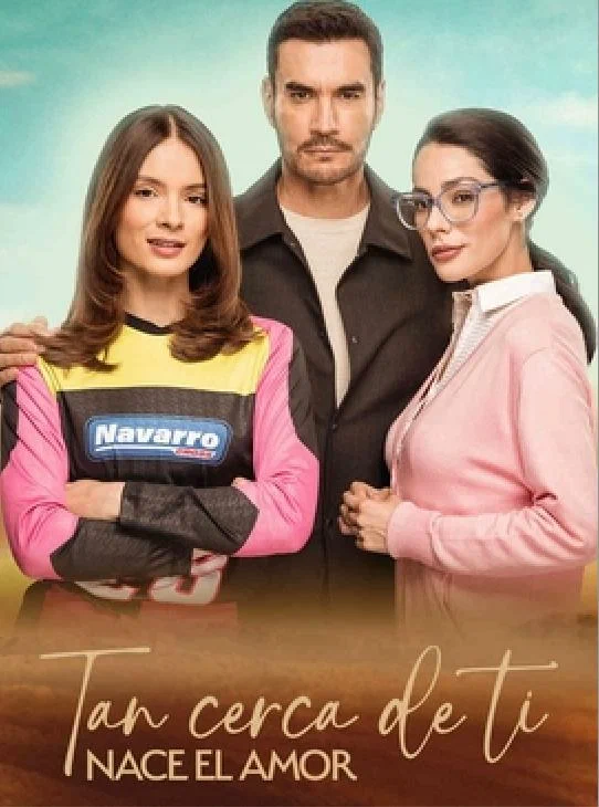 Постер: Tan cerca de ti, nace el amor