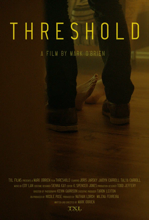 Постер: Threshold