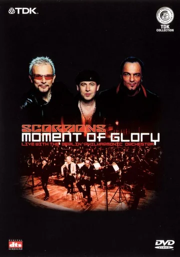Постер: The Scorpions: Moment of Glory (Live with the Berlin Philharmonic Orchestra)