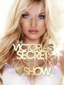 Постер: Показ мод Victoria's Secret 2010
