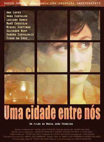 Постер: Uma Cidade Entre Nós