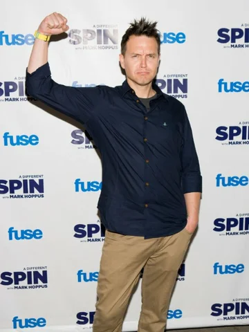 Постер: A Different Spin with Mark Hoppus