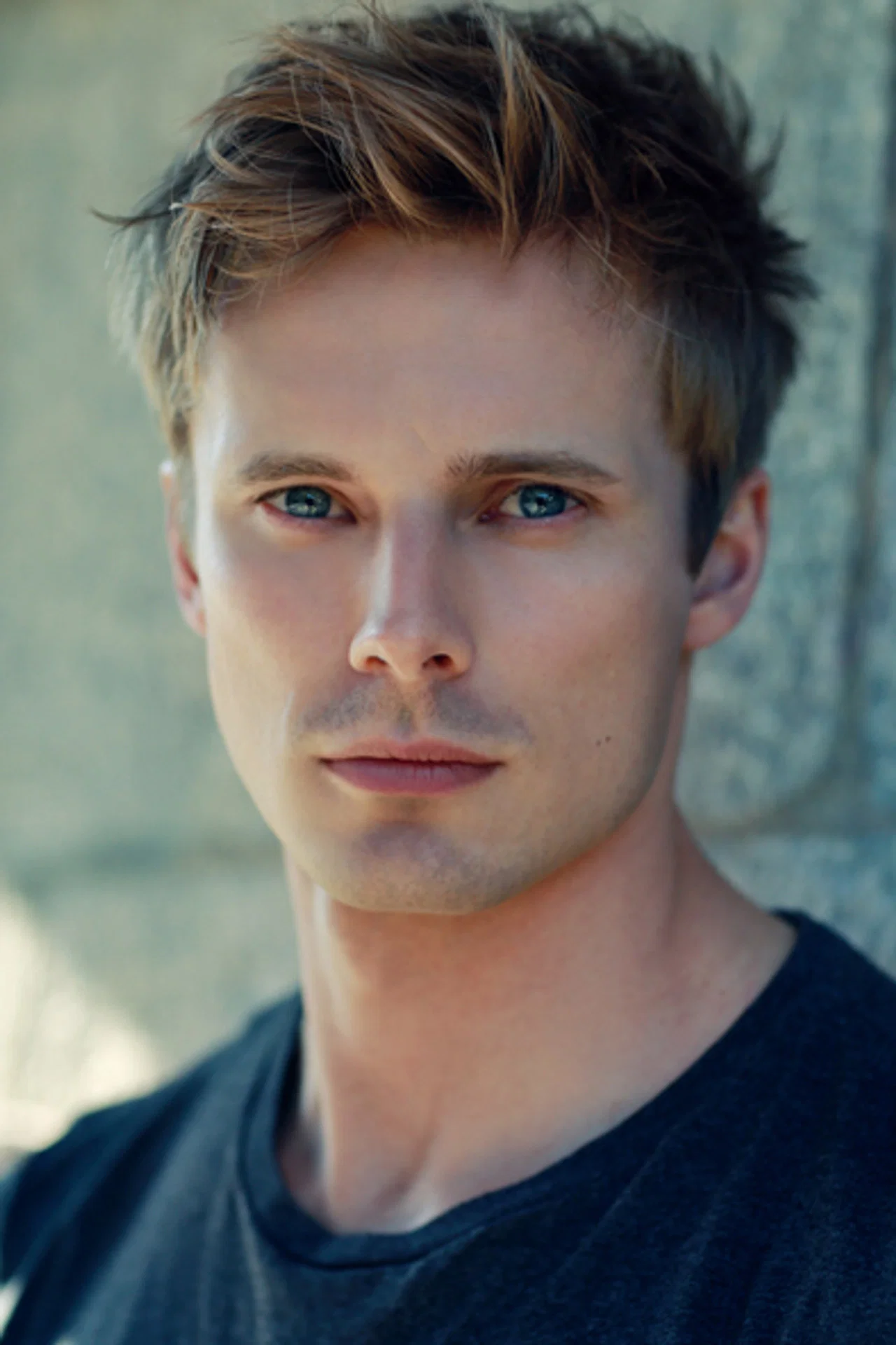 Фото: Брэдли Джеймс