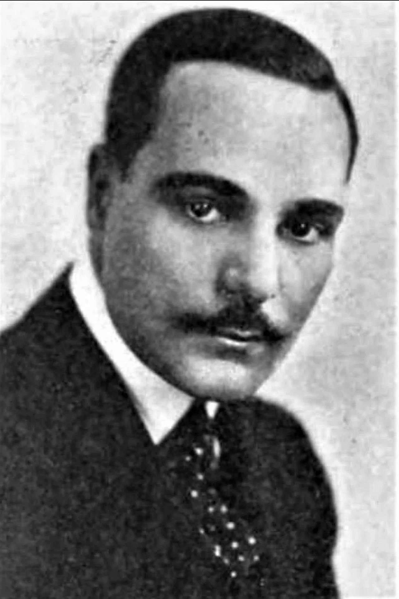 Фото: Бертрам Грессби