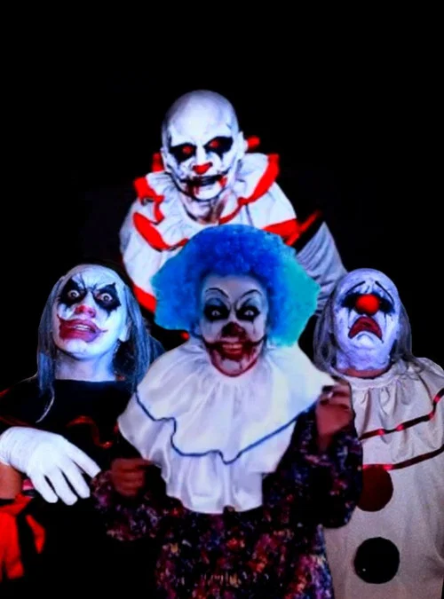 Постер: The Clowns