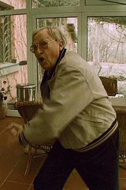 Постер: Der Ball ist ein Sauhund