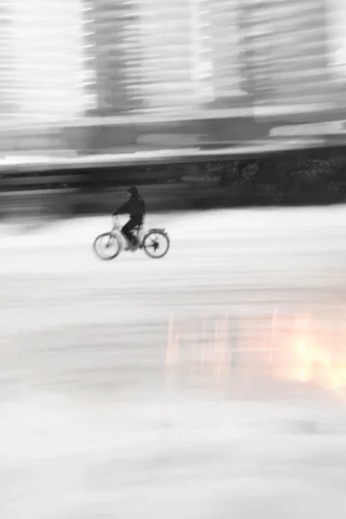 Постер: White Ash