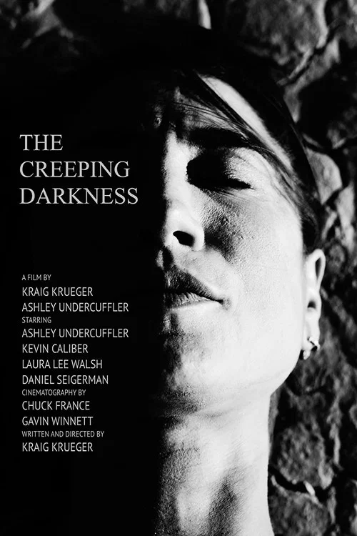 Постер: The Creeping Darkness