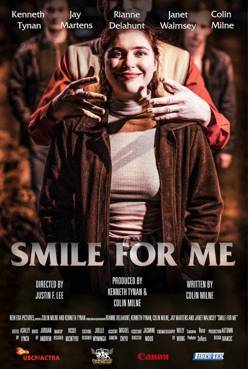 Постер: Smile for Me